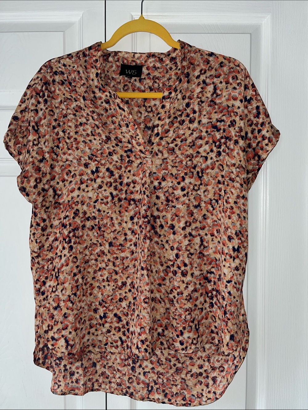 W5 Peach and Navy Speckled Short Sleeve Blouse